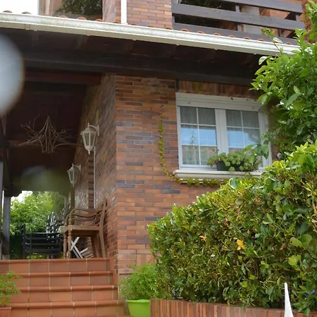 Barrio El Palacio - 9801 بيت للعطل أرنويرو